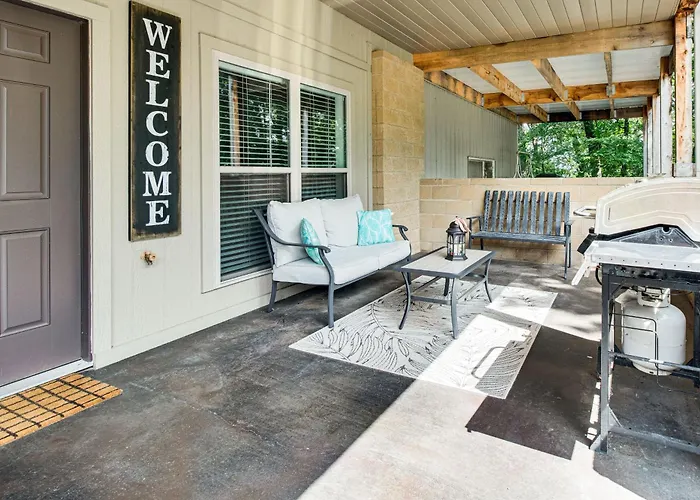 < 1 Mi To Marina: Beautiful Bull Shoals Retreat